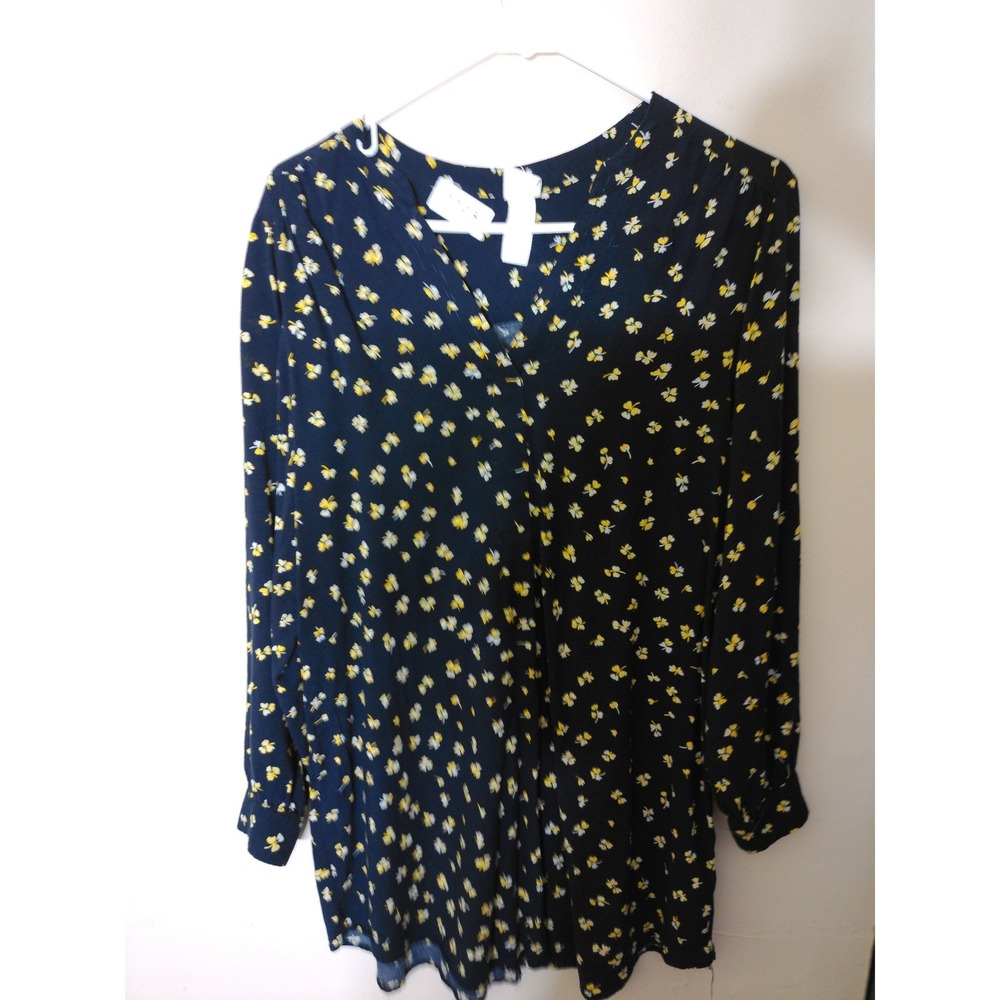 H&M Blouse Womens Size 4 Navy Blue Floral V-Neck Long Sleeve Whimsical Airy Top